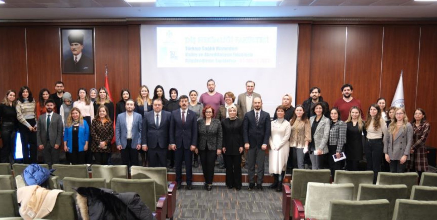 Türkiye Sağlık Hizmetleri Kalite ve Akreditasyon Enstitüsü Bilgilendirme Toplantısı Yapıldı
